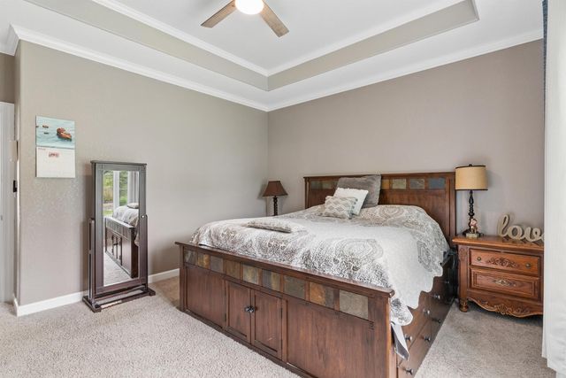 2709 Falcon Lane, Cedar Falls, IA 50613