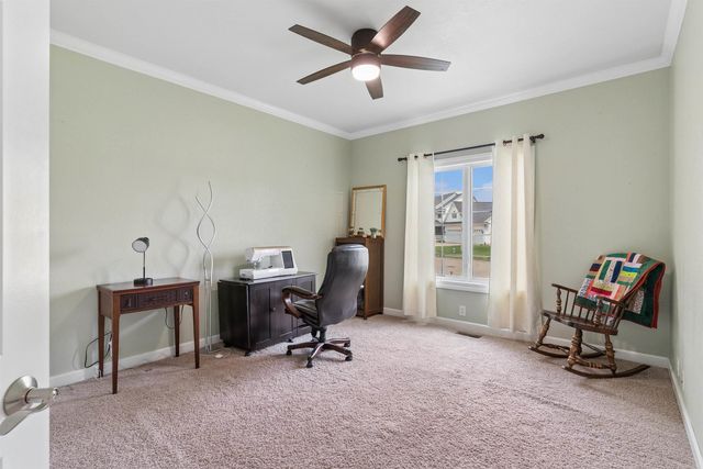 2709 Falcon Lane, Cedar Falls, IA 50613
