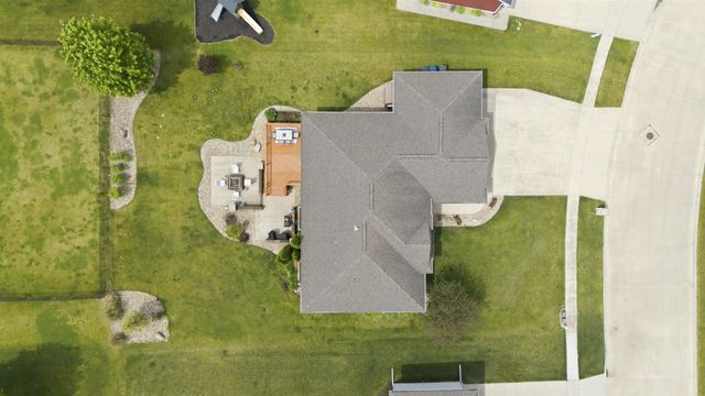 2709 Falcon Lane, Cedar Falls, IA 50613