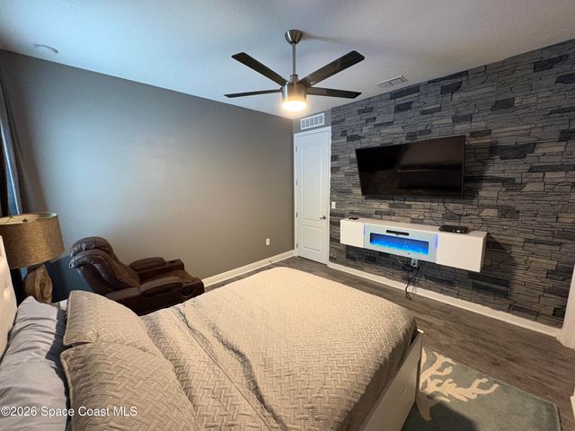 2298 Harbison Avenue SW, Palm Bay, FL 32908