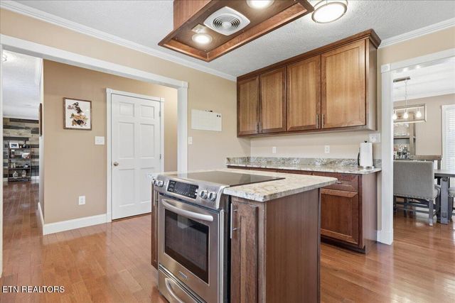 105 Carl Terry Rd, Wartburg, TN 37887