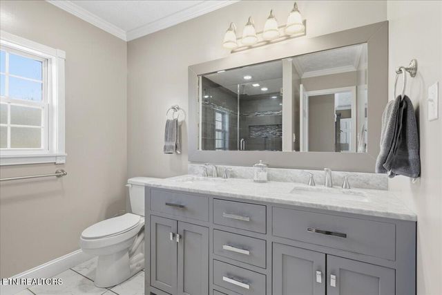 105 Carl Terry Rd, Wartburg, TN 37887