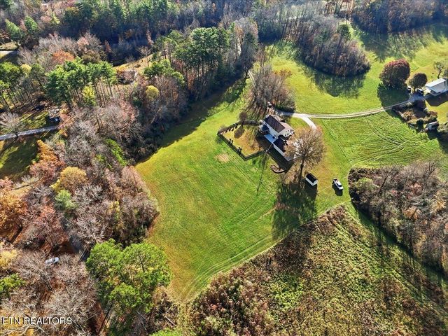 105 Carl Terry Rd, Wartburg, TN 37887