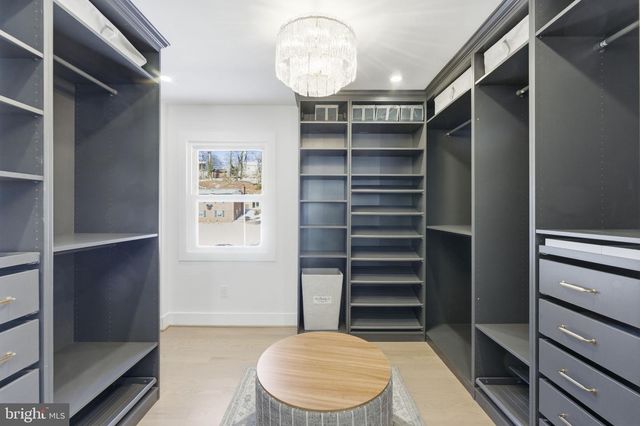 8615 KERRY LN, Springfield, VA 22152