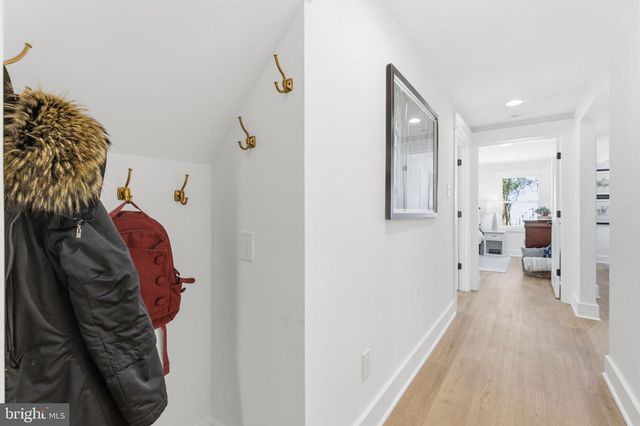 8615 KERRY LN, Springfield, VA 22152