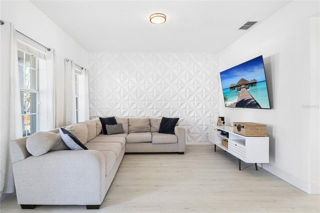 5526 NEW INDEPENDENCE PARKWAY, Winter Garden, FL 34787