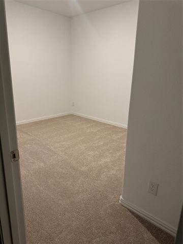 143 Jenkinson Drive, Fate, TX 75189