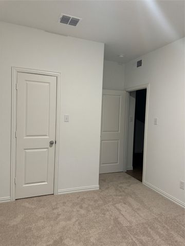 143 Jenkinson Drive, Fate, TX 75189