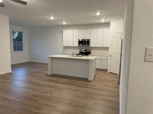 143 Jenkinson Drive, Fate, TX 75189