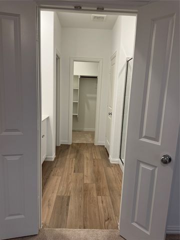 143 Jenkinson Drive, Fate, TX 75189