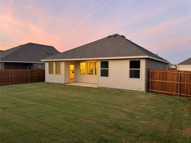 143 Jenkinson Drive, Fate, TX 75189