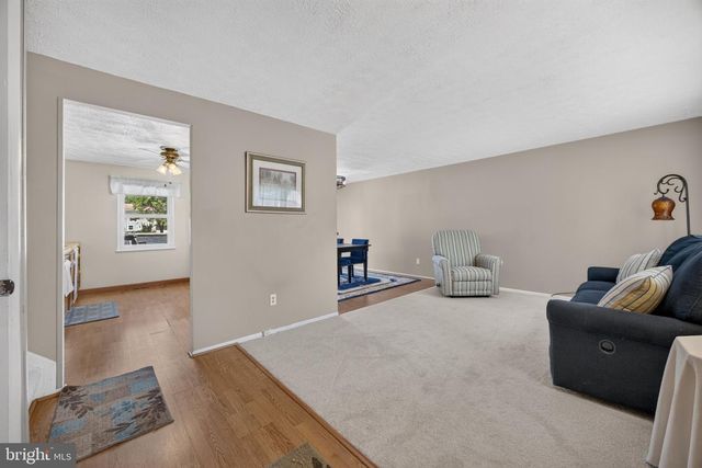 1702 GEMINI DR, Sykesville, MD 21784