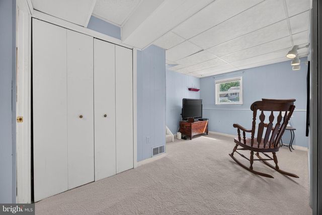 1702 GEMINI DR, Sykesville, MD 21784