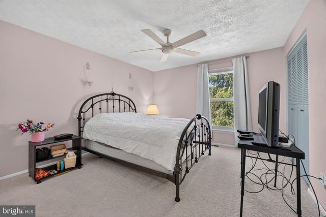 1702 GEMINI DR, Sykesville, MD 21784
