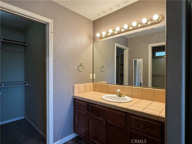 708 Vista Del Rey Drive, Atwater, CA 95301