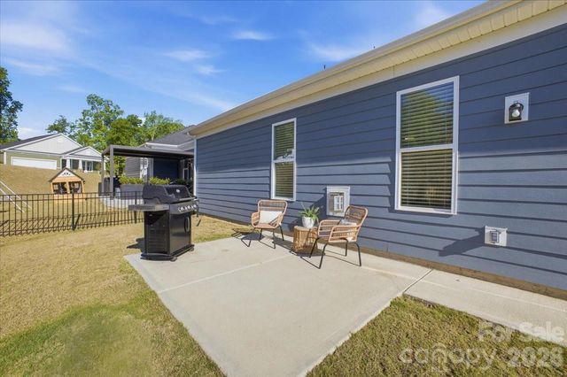 602 Banter Lane, Cramerton, NC 28032