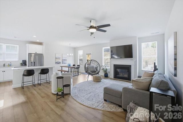 602 Banter Lane, Cramerton, NC 28032