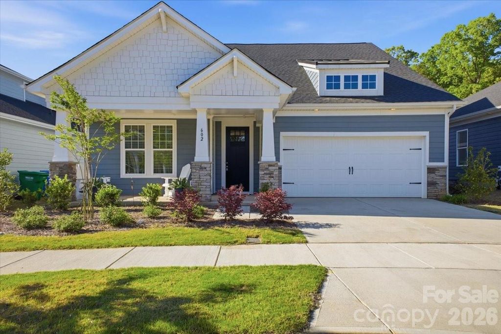 602 Banter Lane, Cramerton, NC 28032