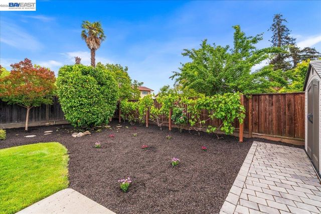 7295 Kolb Pl, Dublin, CA 94568