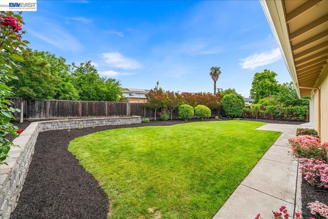 7295 Kolb Pl, Dublin, CA 94568