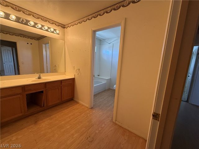 623 Vermeer Street, Las Vegas, NV 89110