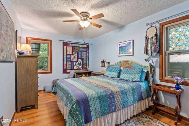 317 W Hills Drive, Murphy, NC 28906