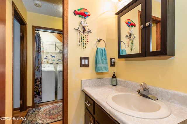 317 W Hills Drive, Murphy, NC 28906