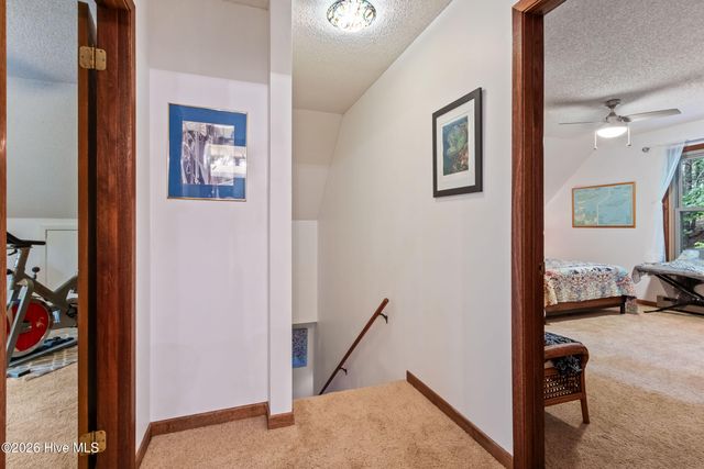 317 W Hills Drive, Murphy, NC 28906