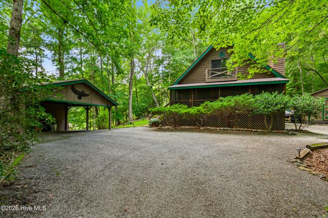 317 W Hills Drive, Murphy, NC 28906