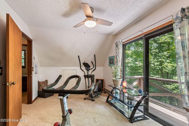 317 W Hills Drive, Murphy, NC 28906