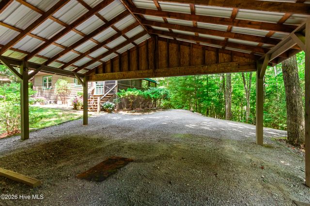317 W Hills Drive, Murphy, NC 28906