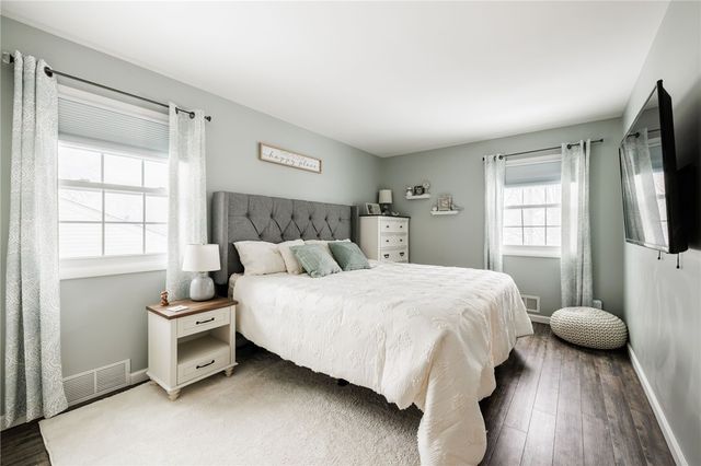 36 Tomahawk Trail, Henrietta, NY 14467