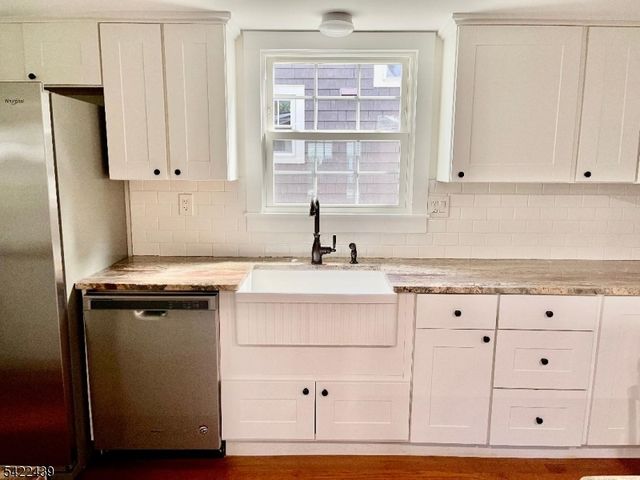 47 Franklin St, Franklin Twp., NJ 08873