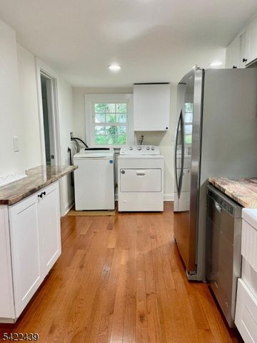 47 Franklin St, Franklin Twp., NJ 08873