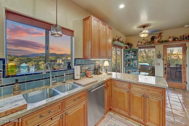 38065 N Cave Creek Road 51, Cave Creek, AZ 85331