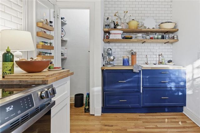 2222 Peachtree NW Road B6, Atlanta, GA 30309