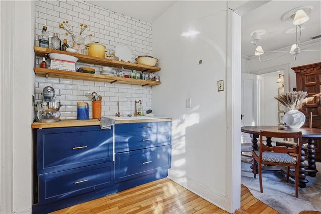 2222 Peachtree NW Road B6, Atlanta, GA 30309