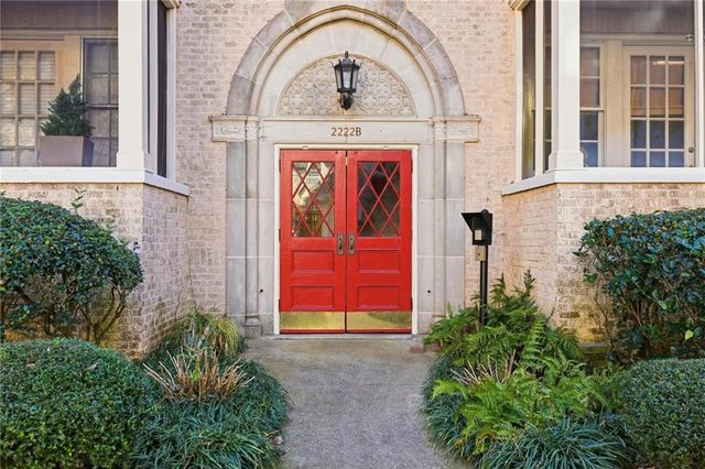 2222 Peachtree NW Road B6, Atlanta, GA 30309