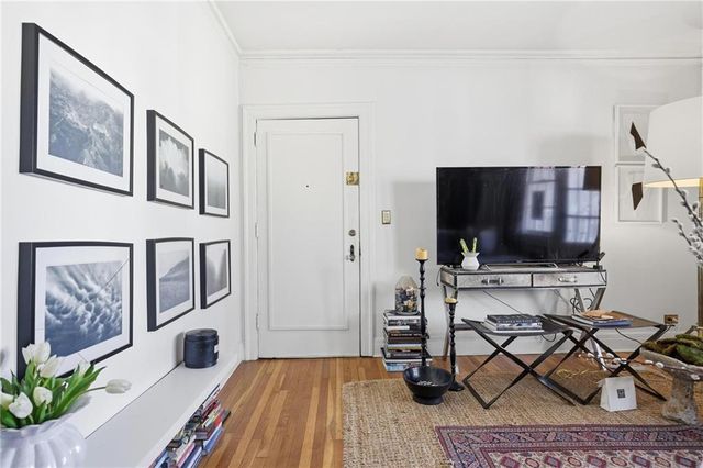 2222 Peachtree NW Road B6, Atlanta, GA 30309