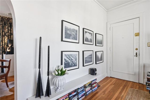 2222 Peachtree NW Road B6, Atlanta, GA 30309