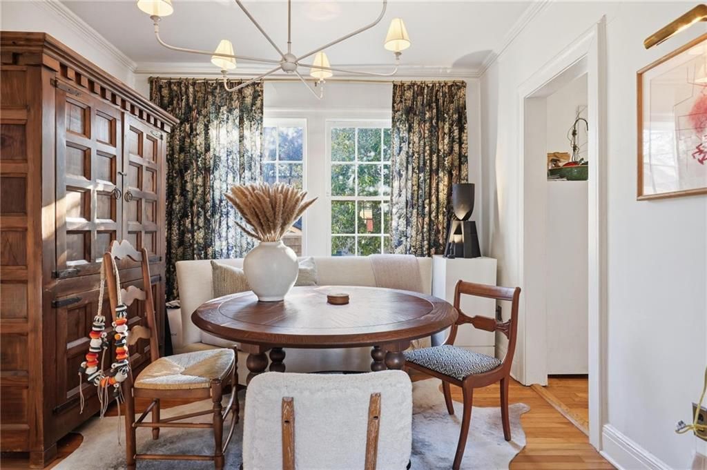 2222 Peachtree NW Road B6, Atlanta, GA 30309