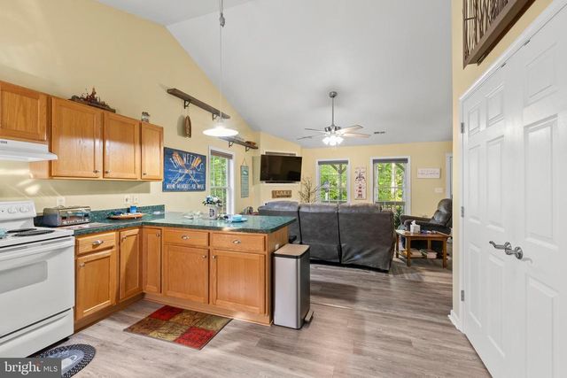 239 OAKWOOD DR, Mineral, VA 23117