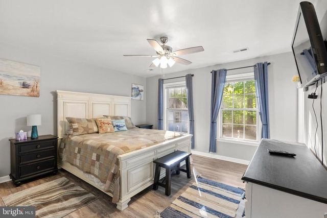 239 OAKWOOD DR, Mineral, VA 23117