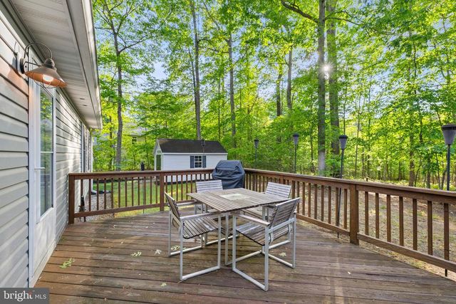 239 OAKWOOD DR, Mineral, VA 23117