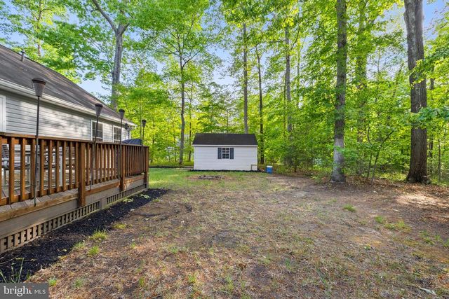 239 OAKWOOD DR, Mineral, VA 23117
