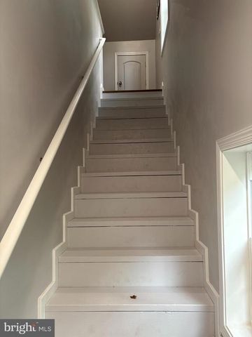 239 OAKWOOD DR, Mineral, VA 23117