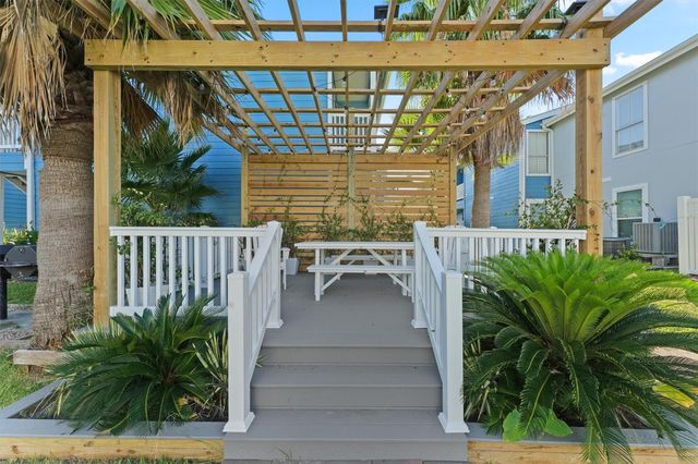 3506 Cove View Boulevard 1502, Galveston, TX 77554