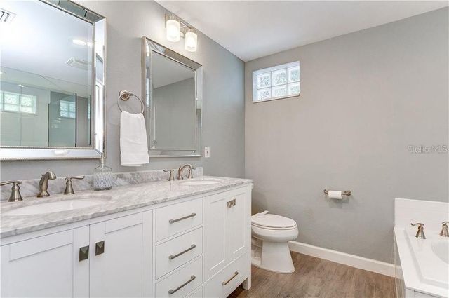 5121 ELLENDALE AVENUE, Tampa, FL 33625