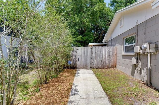 5121 ELLENDALE AVENUE, Tampa, FL 33625