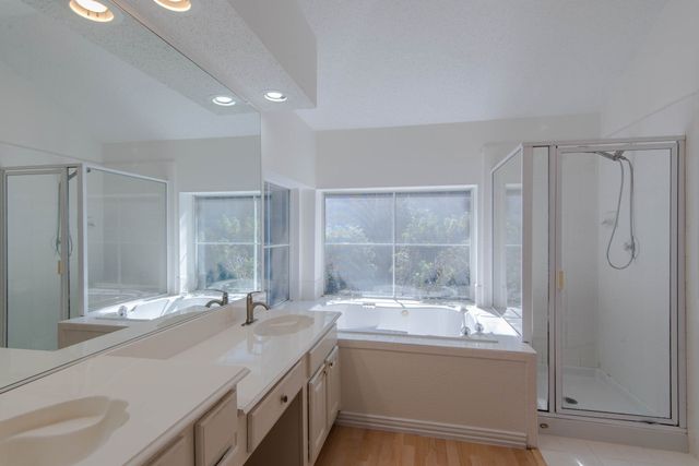 9321 Western Trail, Irving, TX 75063
